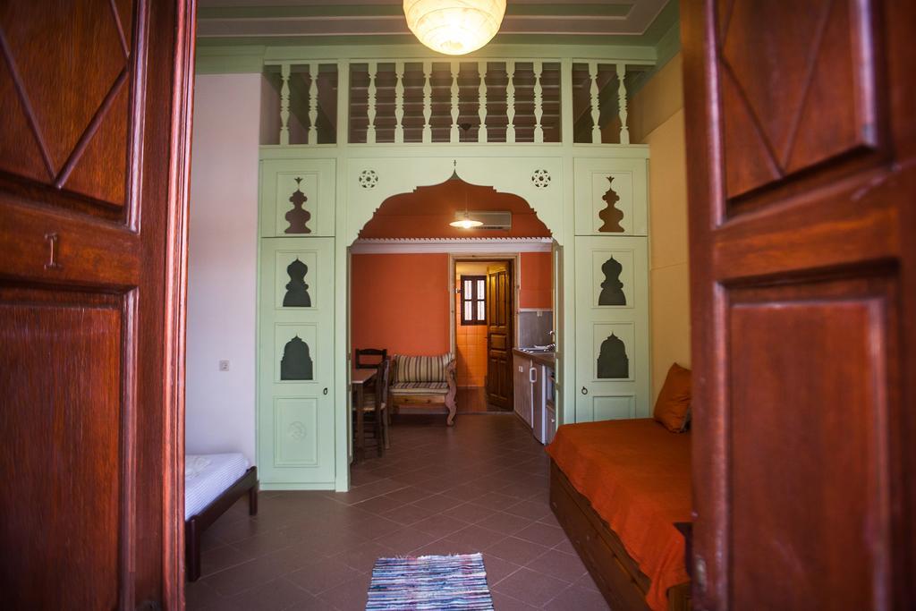 Karnayo Hotel Mejíszti Kültér fotó